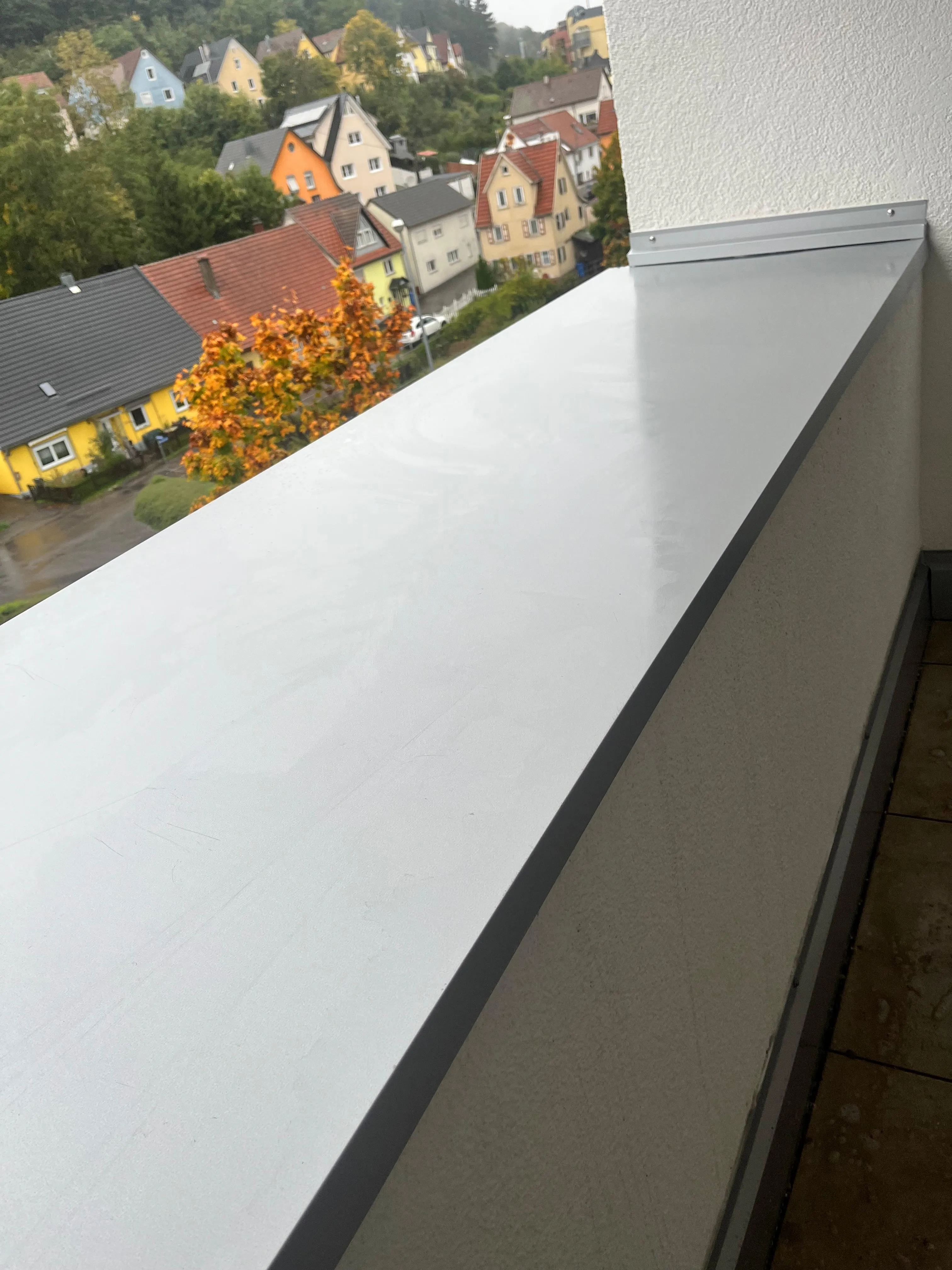 Balkon mit Blick auf Burladingen